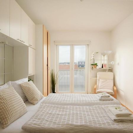 Modern Vienna Apartment In Prime Location ภายนอก รูปภาพ