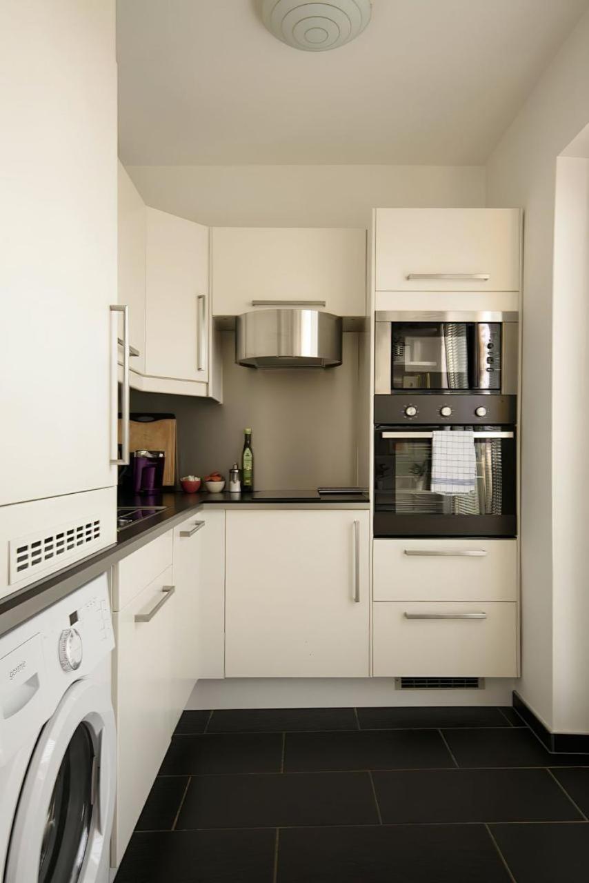 Modern Vienna Apartment In Prime Location ภายนอก รูปภาพ
