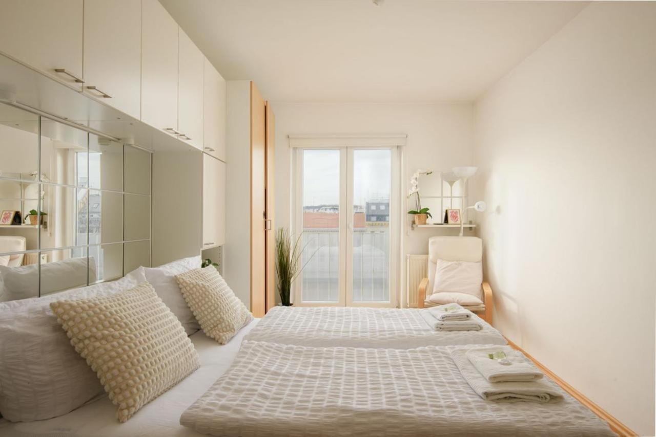 Modern Vienna Apartment In Prime Location ภายนอก รูปภาพ